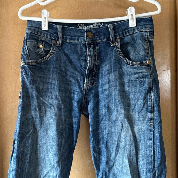 Men’s Sz 29 x 32 Wrangler Retro Slim Boot Medium Worn Wash 5 Pocket Denim Jeans - Picture 2 of 5